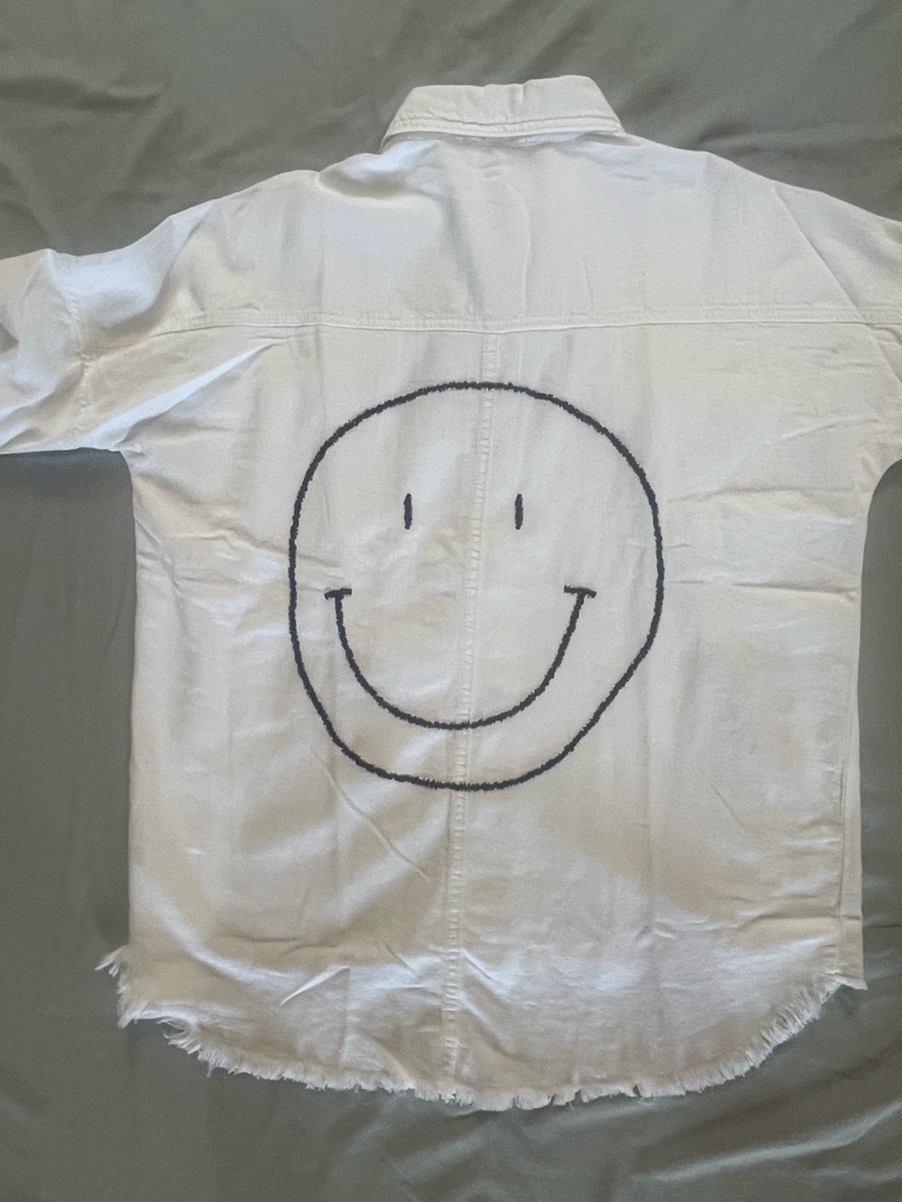 ELAN Dolly Smiley Face OVERSIZED Utility Shacket White 100% Cotton - Picture 16 of 16